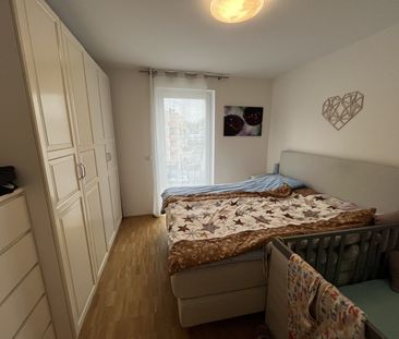 Moderne 3-Zimmer-Wohnung mit EBK, Gäste-WC, Aufzug, schönem Bad und... - Foto 3