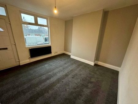 Swannington Road, Coalville, LE67 - Photo 2