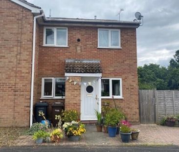 Langham Close, North Baddesley - Photo 2