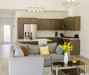 For Lease - 63 Compass Trail Unit# 7, Central Elgin, Ontario - Photo 1