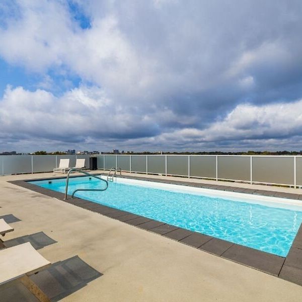 1 Bedroom - 70 Boulevard Des Laurentides, Laval - Photo 2