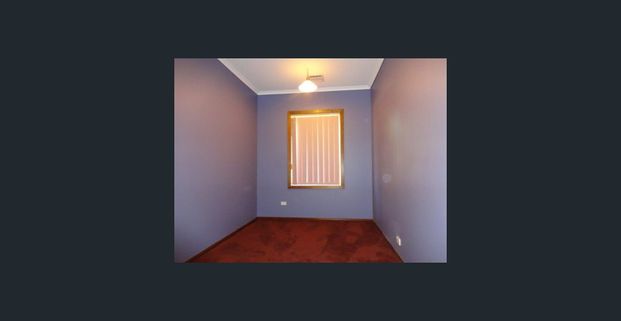 Discover Comfort and Convenience in the Heart of Elizabeth Park! - Photo 1