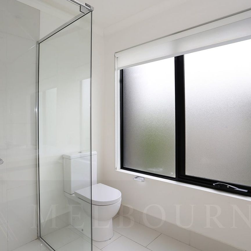 14 Orana Way, Springvale, Vic 3171 - Photo 1