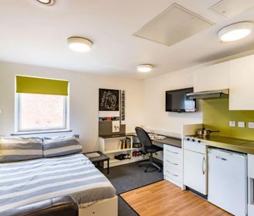 Studio to rent - Photo 5