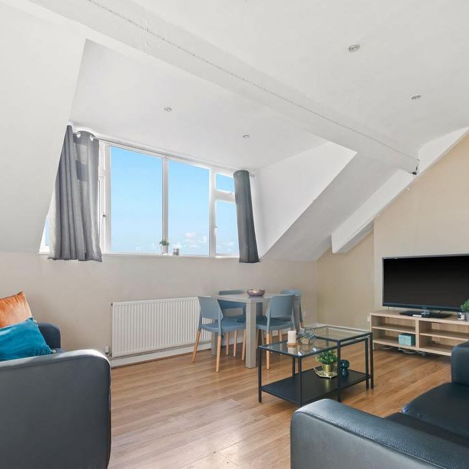 4 bedroom house to rent - Photo 1