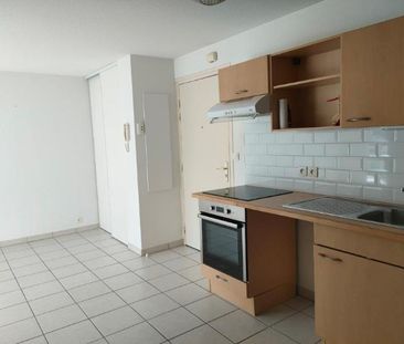 Location Appartement 2 pièces 47m² VICHY 03200 - Photo 1