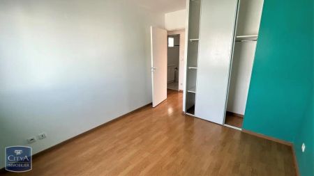 Appartement à louer 4 pièces 97.69m² - Photo 4