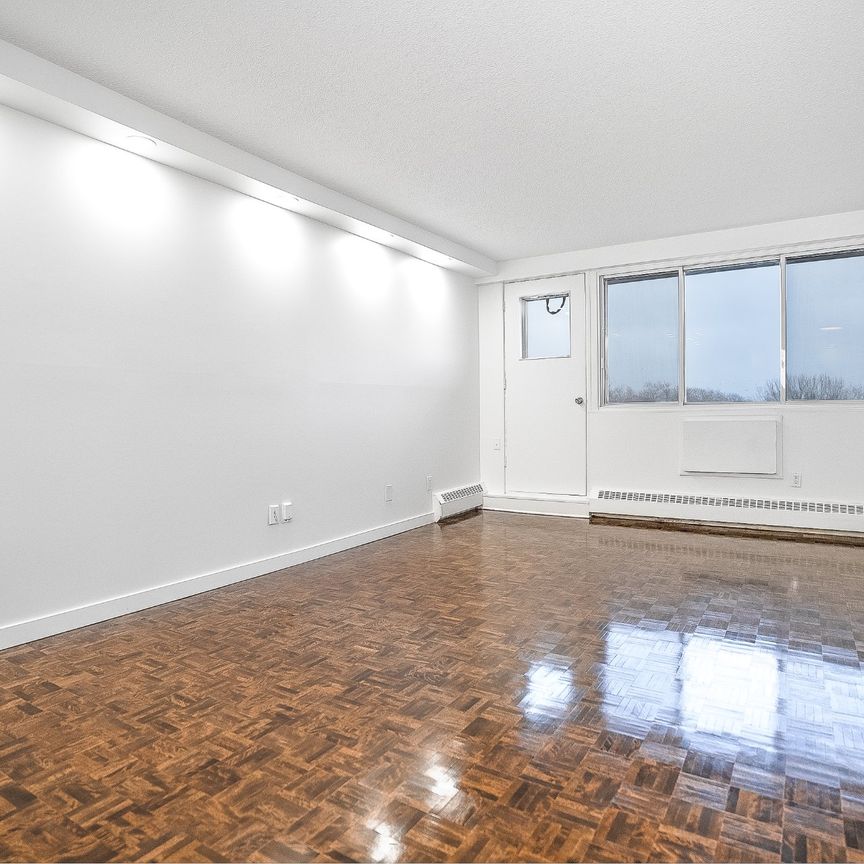 5455 Rue de Terrebonne Montréal (Côte-des-Neiges, QC H4A - Photo 1