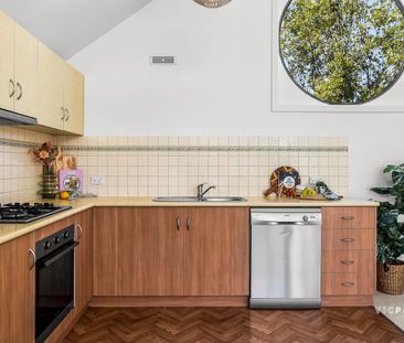 Where Lifestyle, Privacy & Comfort Align - Photo 5