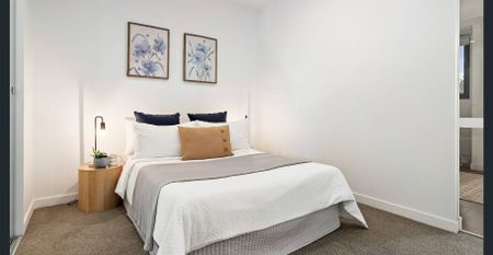 Modern 1-Bedroom Apartment in the Heart of Essendon - Photo 3