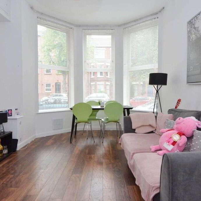 99 Eglantine Avenue, Flat 2, Belfast, BT9 6EX - Photo 1