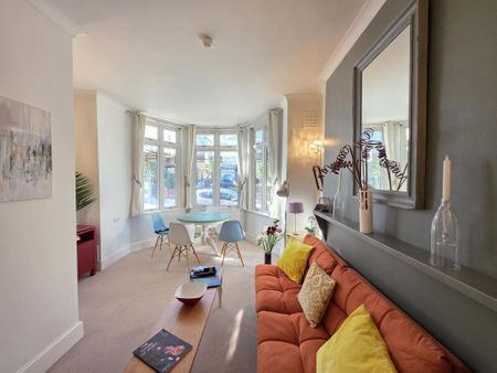 1 bedroom flat to rent - Photo 3