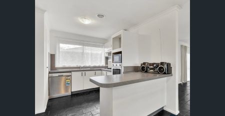 Stunning 4-Bedroom Mediterranean-Style Home - Photo 5