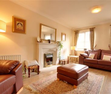 4 bedroom detached house to rent - Photo 6