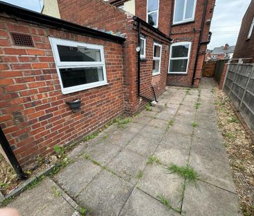 House share to rent - Photo 3