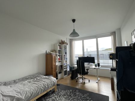31/2 ZI-WOHNUNG À ZÜRICH - KREIS 11 OERLIKON, MEUBLÉ, TEMPORAIRE - Photo 2
