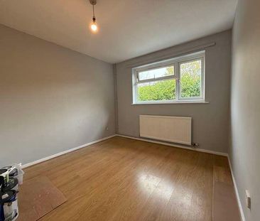 Charles Knott Gardens, SO15 - Photo 3