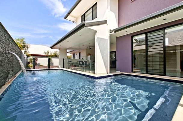 10 Danimila Terrace, Lyons - Photo 1