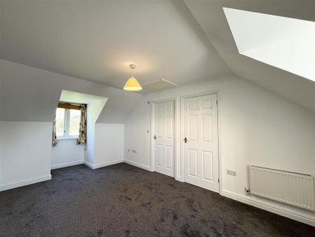 2 bedroom semi-detached house to rent - Photo 2