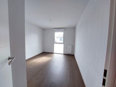 location Appartement T3 DE 62.72m² À BENESSE MAREMNE - Photo 3