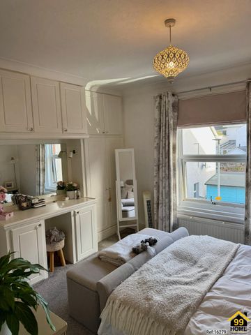 2 bed Terraced in Prospect Terrace , Newton Abbot, TQ12 2LL - Photo 5