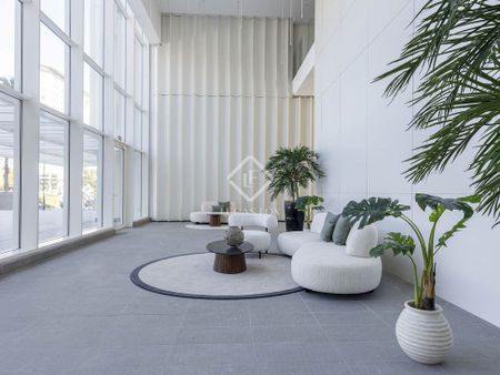 Valencia, Valencian Community 46015 - Photo 4