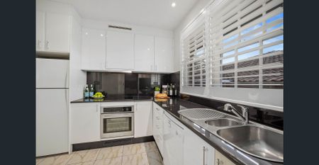 GREAT LOCATION, MOVE IN BEFORE CHRISTMAS - Photo 4