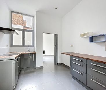 Gelijkvloerse verdieping met één slaapkamer in Tournai - Photo 6