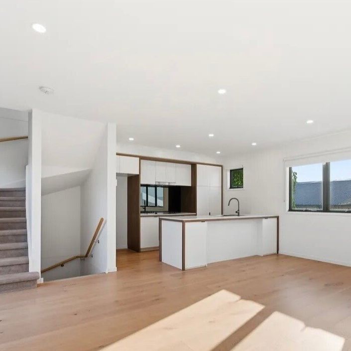 Mordialloc - Photo 1