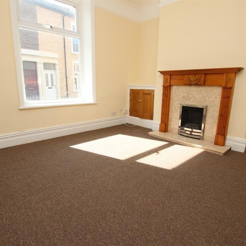 2 bedroom House To Let - Photo 1