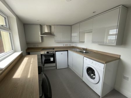 Hanover St, Swansea, SA1 - Photo 3