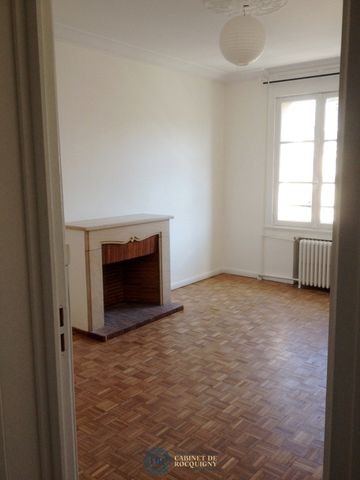 Location Appartement 2 pièces 46m² ORLEANS 45000 - Photo 5
