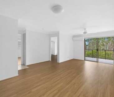 Live the Easy Life – Modern Apartment with Pool, Secure Parking & M... - Photo 5