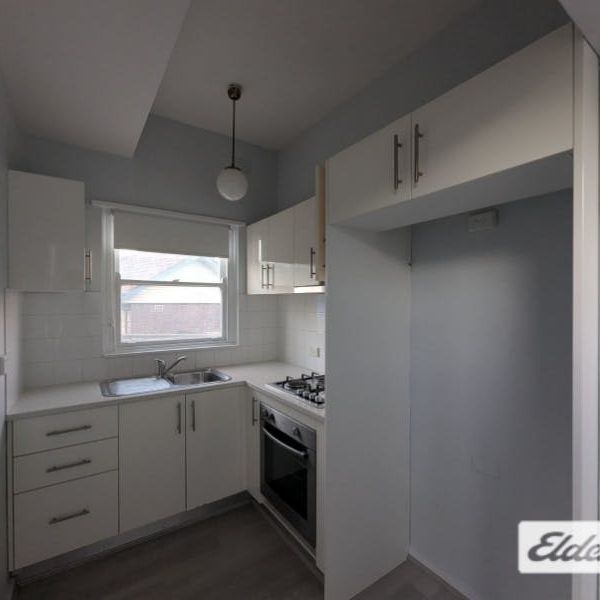 Spacious 2-Bedroom Duplex in Convenient Location - Photo 1