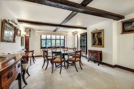 6 bedroom detached house to rent - Photo 5