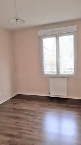 Appartement À Louer 2 Pièces , 54 M² - Photo 3