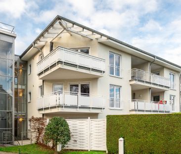 Schicke 2 Zimmer Wohnung mit zwei Balkonen, Fahrstuhl und Tiefgarag... - Foto 1