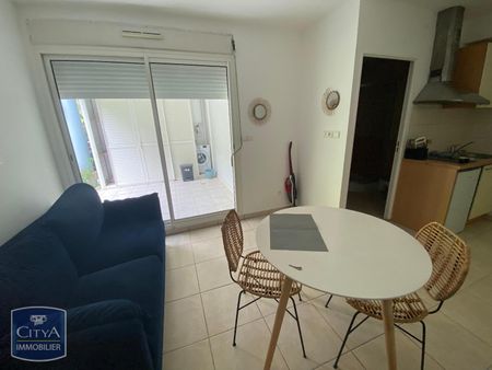 Location Appartement 1 pièce 25m² ST DENIS 97400 - Photo 2