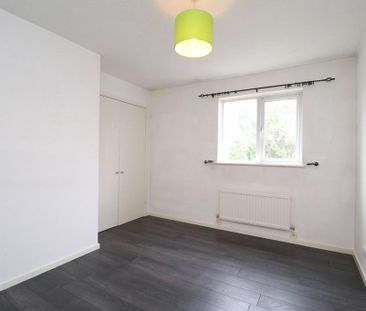 2 bedroom property to rent - Photo 6