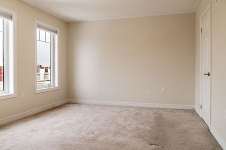 For Lease - 3092 Michelangelo Road, Burlington, Ontario - Photo 4