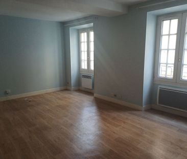 Location Appartement 2 pièces 41m² MONT DE MARSAN 40000 - Photo 1