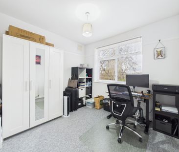 Glassmill Lane, Bromley, BR2, London - Photo 3