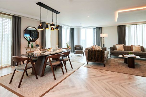 Exceptional two bedroom, two bathroom penthouse on the 44th floor of the brand new Square Gardens development. - Photo 1