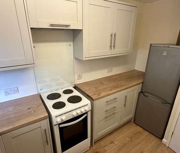 Pinmore, Frome, BA11 - Photo 5