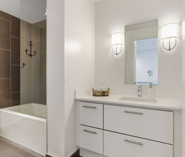 For Lease - 247 Broward Way Unit# 34, Innisfil, Ontario - Photo 6