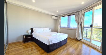 Large 1 Bedroom - Fully Furnished & Equipped with all appliances, crockery, cookware, utensils, and more! - Photo 3