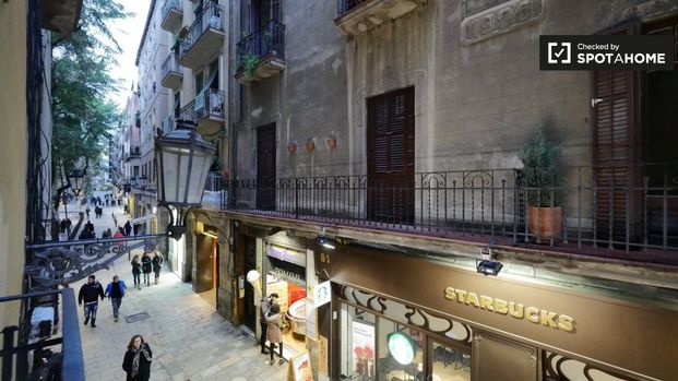 barcelona, Catalonia 08003 - Photo 1