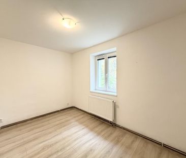 Pronájem bytu 3+1 78 m2 - Fotografie 2