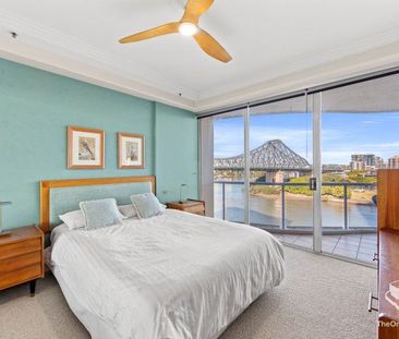 ARGUABLY THE CBDs FINEST RIVERFRONT COMPLEX 1 Bedroom Furnished - Photo 1