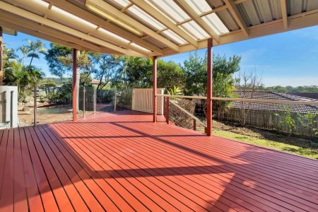 75 Donnington Street, Carindale. - Photo 4